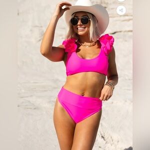 Buddy Love Swim !! Perfect pink bikini !